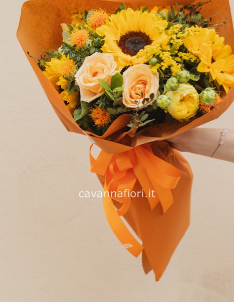 Bouquet personalizzato con girasoli